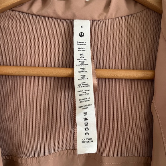 Lululemon Athletica Rain Rebel Pink Clay Jacket - Picture 8 of 12
